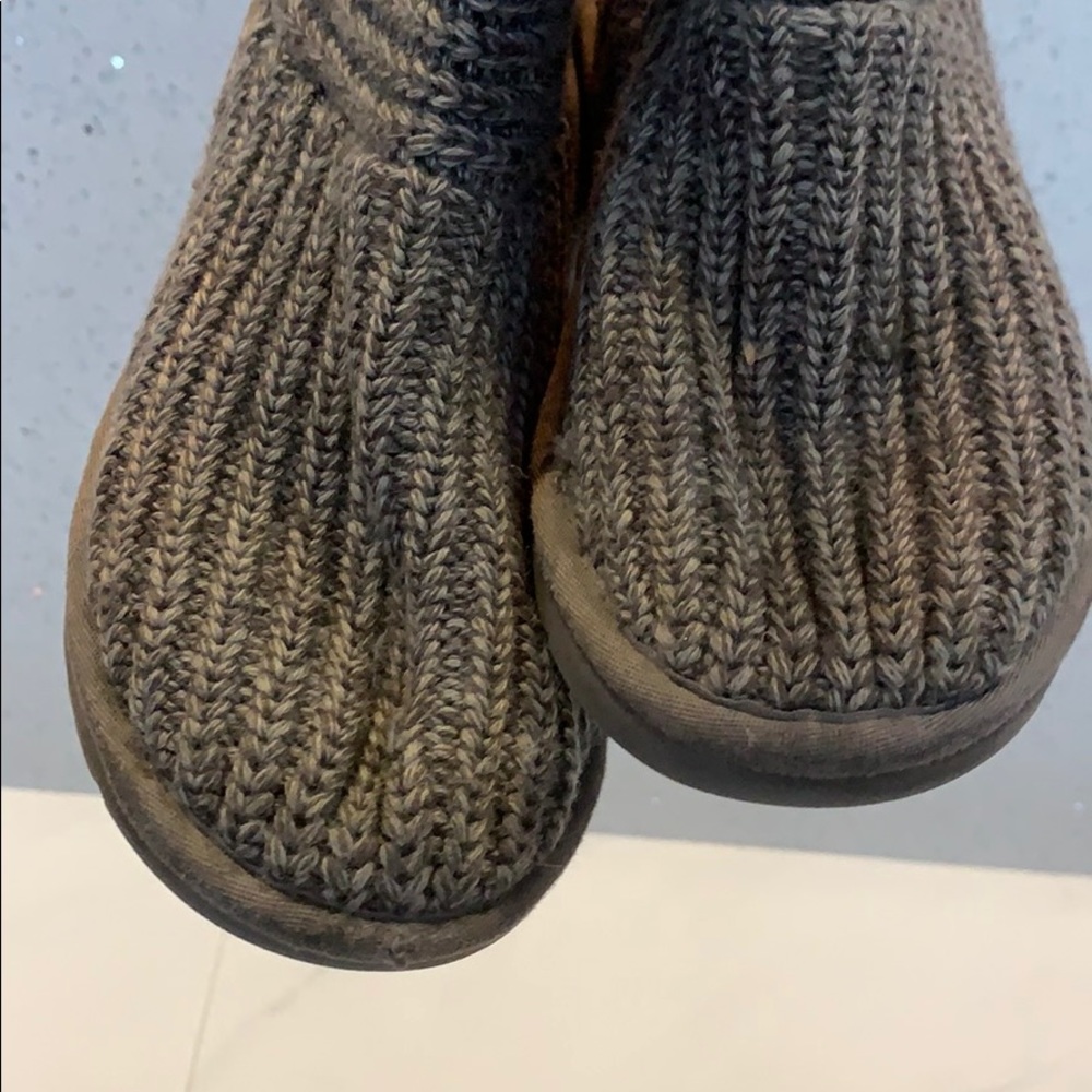 UGG Cardy Boot - Picture 5 of 7
